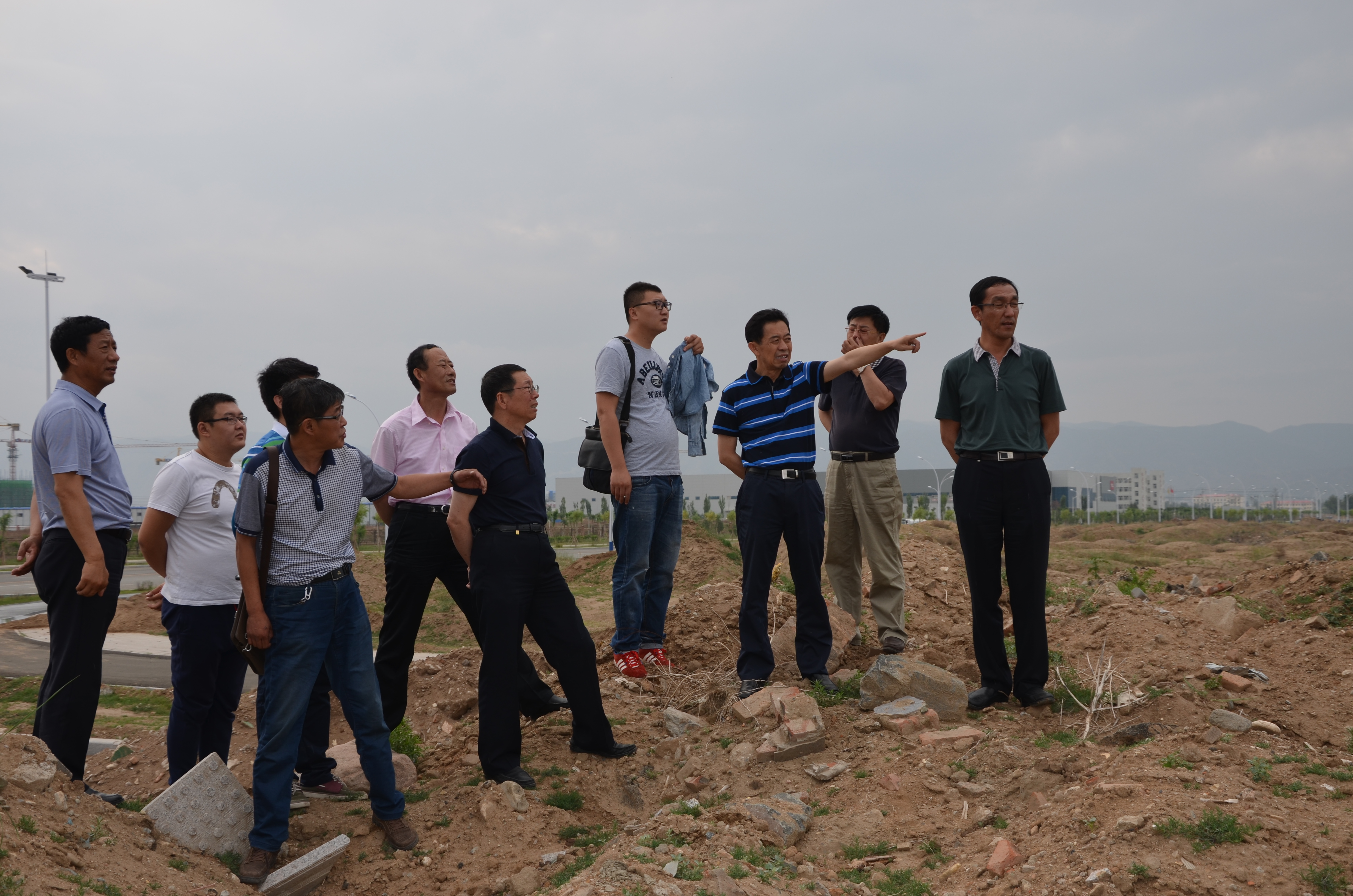 研究如何打通“斷頭路?！?jpg